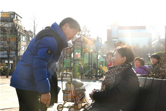 최창식 중구청장, 중구 55번 횡단한 까닭?