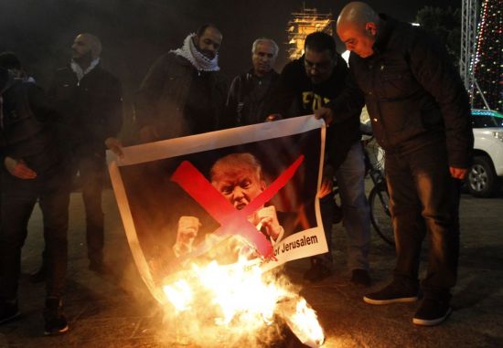 “지옥문 열릴라” 전세계 우려 …美, 예루살렘 수도 인정 논란