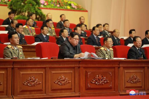 북한 김정은 노동당 위원장이 11일 평양에서 개막한 제8차 군수공업대회에 참석했다고 조선중앙통신이 12일 보도했다. (사진=연합뉴스)
