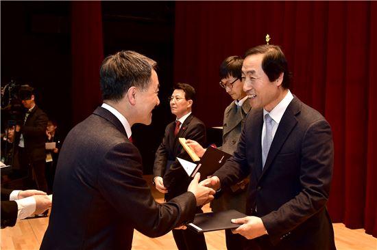 문석진 서대문구청장, '복지 일등구청장' 입증...5년 연속 수상 