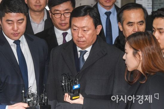 [롯데 선고] 일부 혐의 유죄…日경영권 위한 주주 설득·해명 '과제'