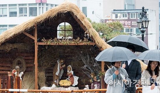 [포토] 아기예수 탄생 기리는 성탄구유