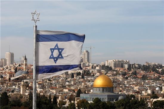 이스라엘은 예루살렘이 단순히 '성지'라서 목을 매는걸까?... 종교에 가려진 '물'전쟁 