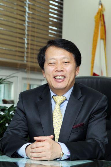  [인터뷰]이성 구로구청장 “코로나 위기, 해고 대신 상생으로 이겨내야”