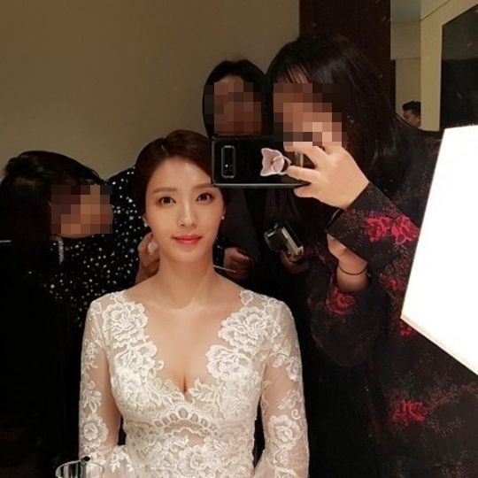 정인영 아나운서, 8세 연상 사업가와 결혼 "은혜 갚아 나갈 것"