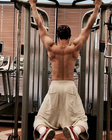 박서준, 알고보니 '근육질 몸매'…이런 모습도 있었어?