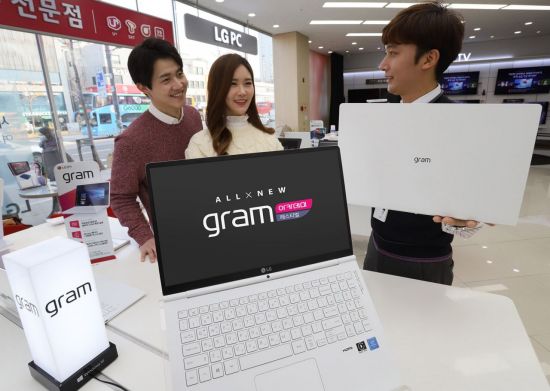초경량 노트북 LG그램 예약판매 2000건 돌파