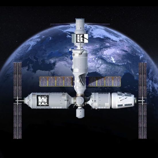 오는 2022년 중국이 독자적으로 건설할 우주정거장인 텐궁 3호의 상상도. 텐궁 3호는 오는 2024년 현재의 국제우주정거장(ISS)이 기능을 정지하면 세계 유일의 우주정거장이 될
예정이다. [사진출처=유튜브 화면캡처]