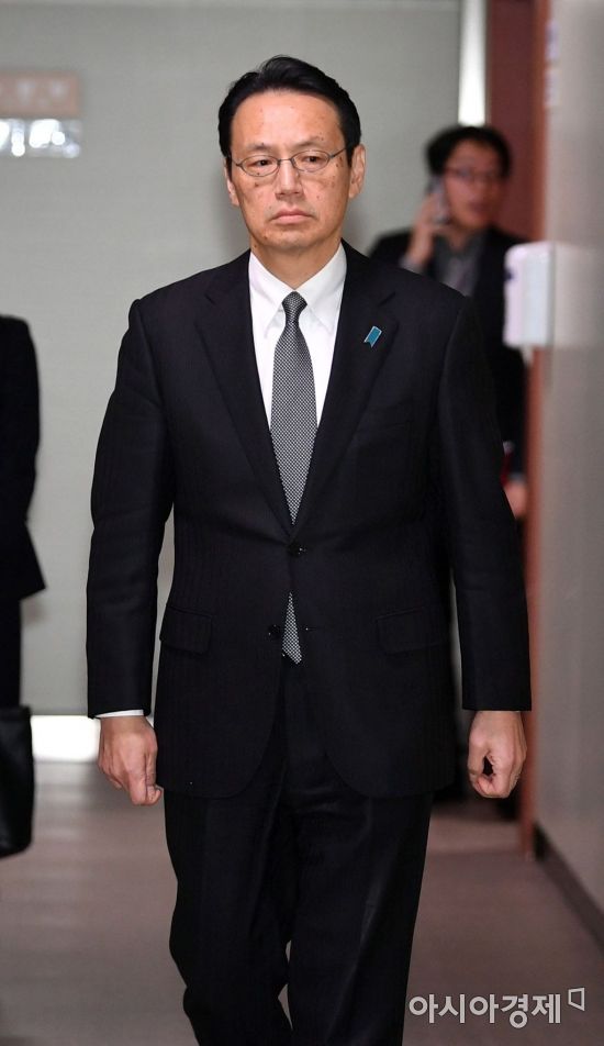 가나스기 日 외무성 국장 "한국, 위안부 합의 이행해야" 