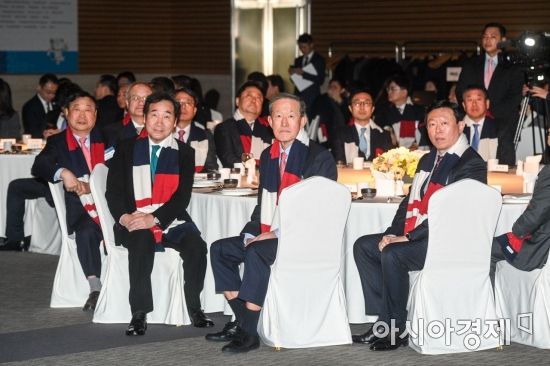 [포토] 이낙연 총리, 평창동계올림픽 후원기업 신년 다짐회 참석