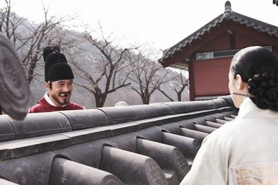 [라임라이트]웃긴데 슬프다...세상 향한 한 방