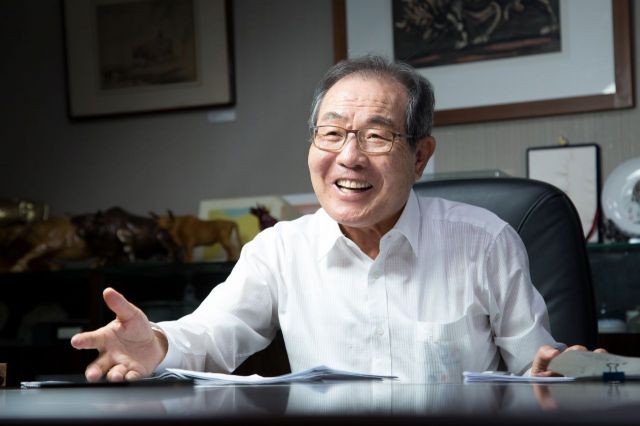 '승부사' 윤동한의 묘수…종합제약사 '꿈' 이뤘다(종합)