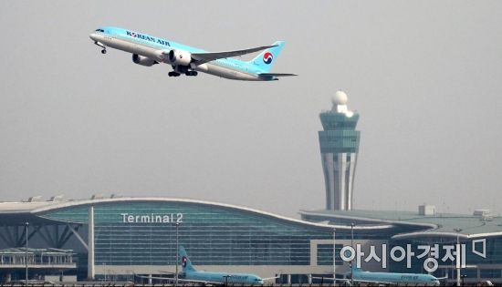 승객 짐 두고 간 대한항공, 인천공항공사와 '네탓공방'