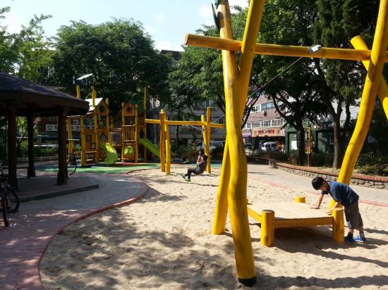 송파구 어린이공원 놀이시설 개선 