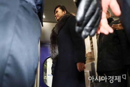 [포토] 현송월 등 北예술 점검단 방남