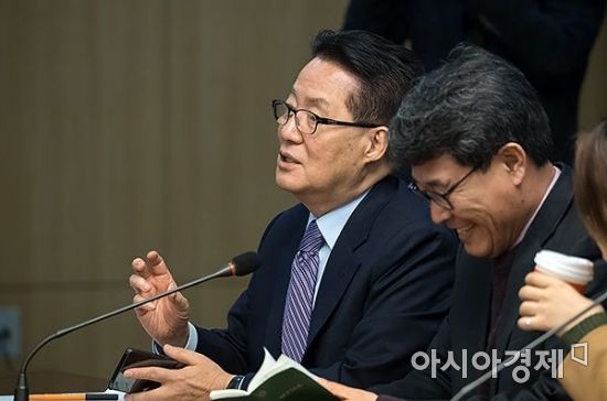[포토] 발언하는 박지원 전 대표