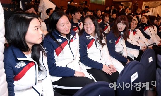 [포토] 결단식 참석한 여자 아이스하키팀 선수단