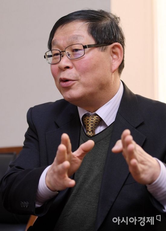 [속보] 김용근 자동차산업협회장 "경총 부회장직 수락하겠다...노사문제 해결 우선"