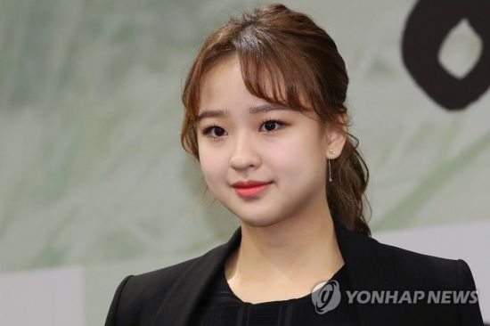[어떻게 생각하십니까] 손연재, 소트니코바 SNS ‘좋아요’ 논란 