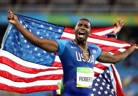 2016년 브라질 리우데자네이루 올림픽 남자 1600m 계주에서 우승한 뒤 기뻐하는 미국의 길 로버츠 선수(사진=로이터연합뉴스).