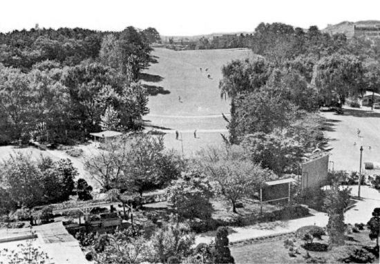 1930년 군자리(현재 광진구 어린이대공원)에 조성된 경성골프구락부 전경.