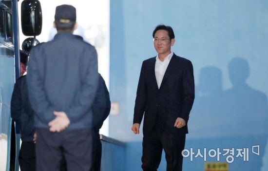 [포토] 항소심서 집행유예 선고받은 이재용 부회장