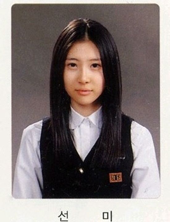 선미, '모태미녀' 인증하는 졸업 사진…네티즌 "정말 매력 넘침"