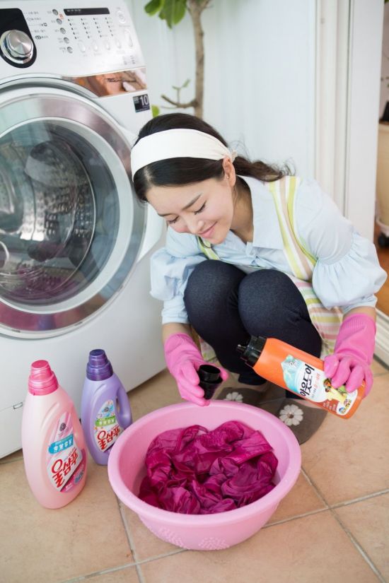 '세균 덩어리' 목도리·장갑, 집에서 관리하는 법은?