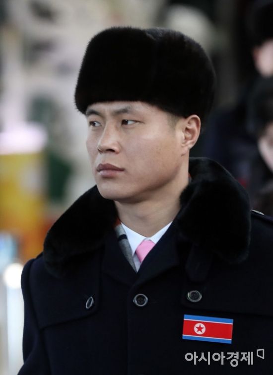 [포토]북한 태권도 시범단의 눈빛