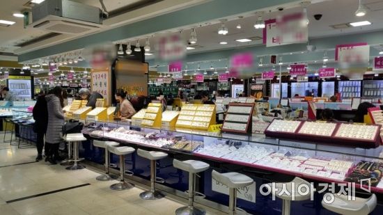 '꽁꽁 숨은' 귀금속시장 양성화되나…소비자에 10% 환급법도 발의