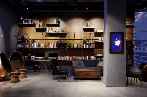 문 여는 호텔 옆에 또 문 여는 호텔…'롯데'에 도전장 낸 '신세계'