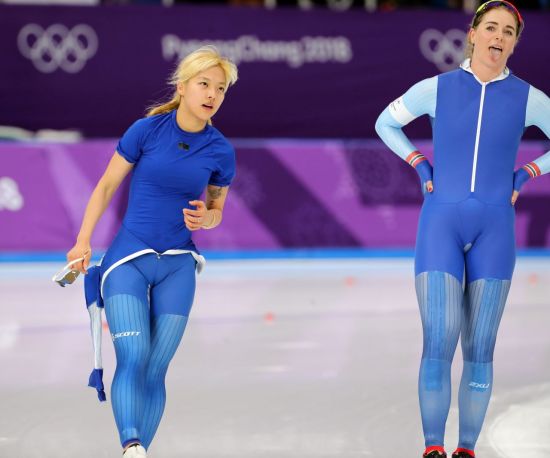 [리얼타임 평창] 빙속 김보름, 여자 3000m 메달권 무산