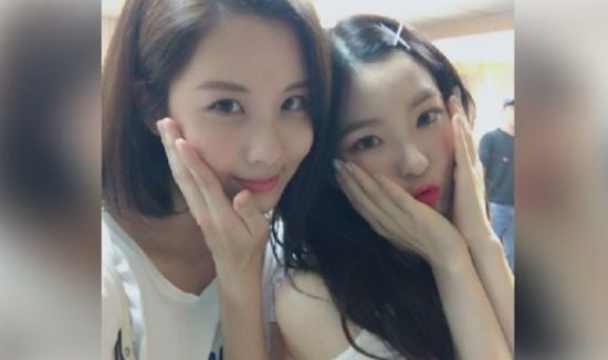 서현, 과거 레드벨벳 아이린과 깜찍 셀카 '눈길'