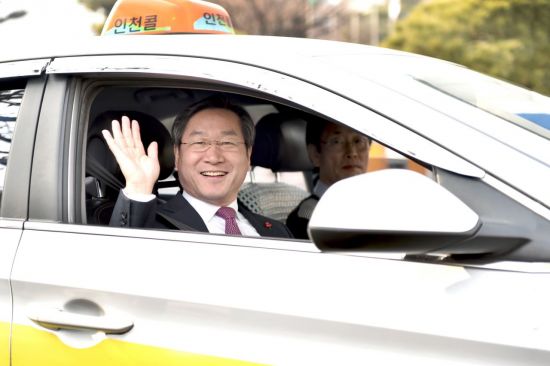 인천시, 택시 환승제·100원 택시 '첫 선'…화물차 졸음방지 막는다
