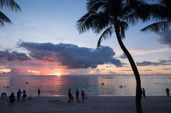 미국령 괌서 규모 6.0 지진 발생…네티즌 "호텔방 흔들리고 카페 정전되고"
