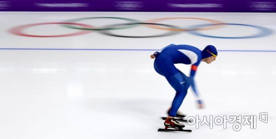 [포토] 이승훈, '올림픽 메달을 향해'