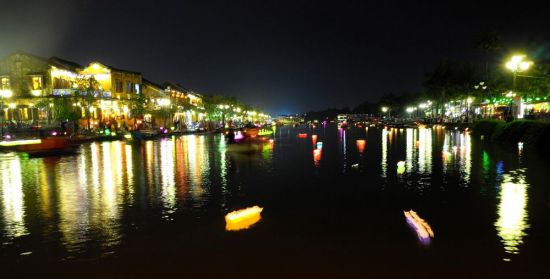 [여행만리]빛이 내린 호이안의 밤은 낮보다 아름답다