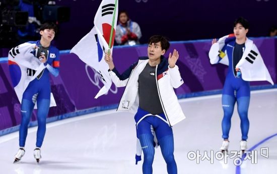 [포토] 남자 팀추월, '2회 연속 은메달'