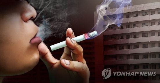 "제발 집 앞에서 담배 좀 꺼주세요" '층간 흡연' 갈등 대책 없나