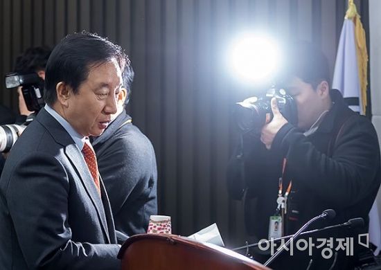 김성태 "北에 목매는 정권…김영철 맞아들일 수 없어"