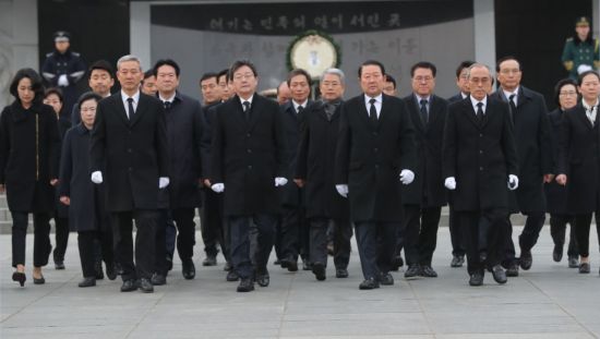 바른미래, 25일 대전현충원 방문…천안함 전사자 묘역 참배