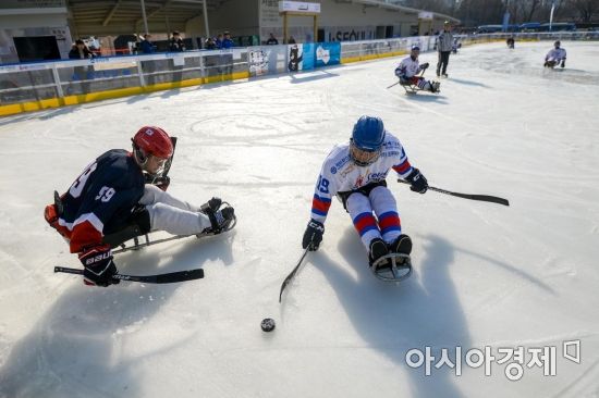 [포토] 장애인 아이스하키 선수단 연습경기
