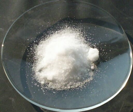 오늘날에는 화학적으로 만드는 질산칼륨. 주로 화학비료로 쓰인다.(사진=위키피디아)