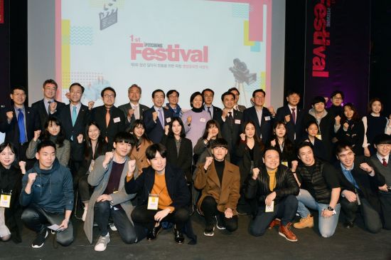 청년들 아이피칭!...세상 향해 나를 던지다  