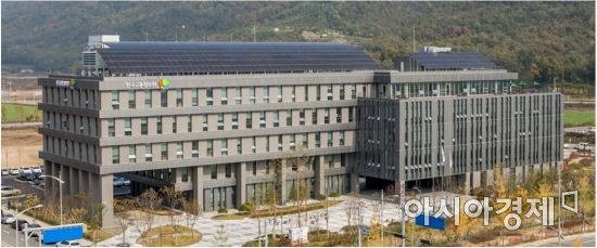 [2018 사랑받는 공기업]고용정보원, 국민참여혁신단 위촉…고용정책 효과 제고