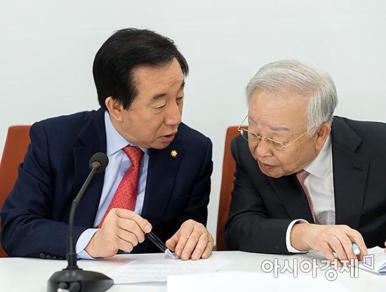 [포토] 손경식 경총 회장 만나는 김성태 원내대표