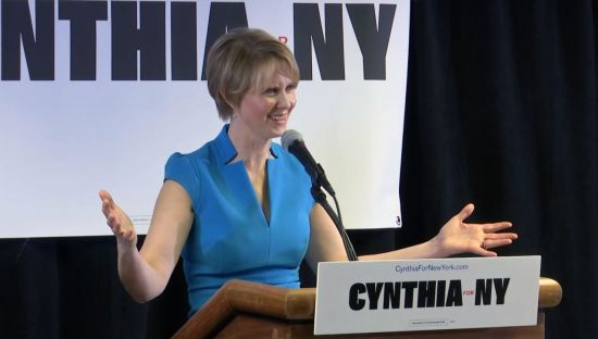 '레즈비언 인기 배우', 뉴욕 주지사 도전장 낸 사연은? (영상)