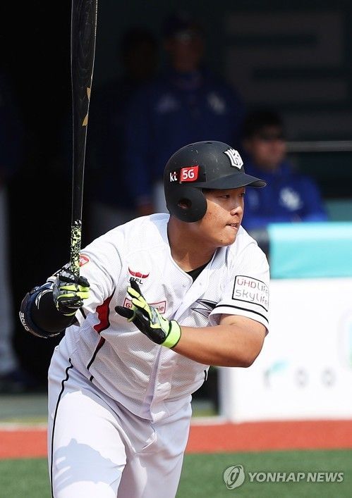 “진짜가 나타났다”…강백호, 데뷔 첫 타석 홈런 ‘개막1호’ 