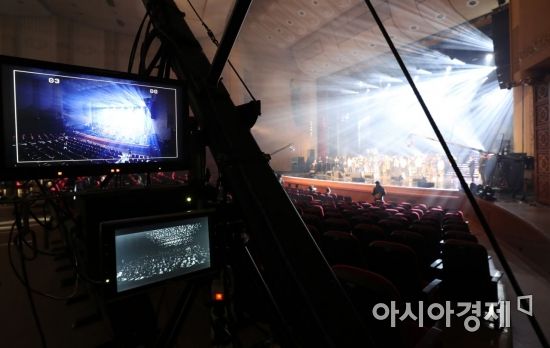 [포토] 동평양대극장서 리허설하는 남측예술단