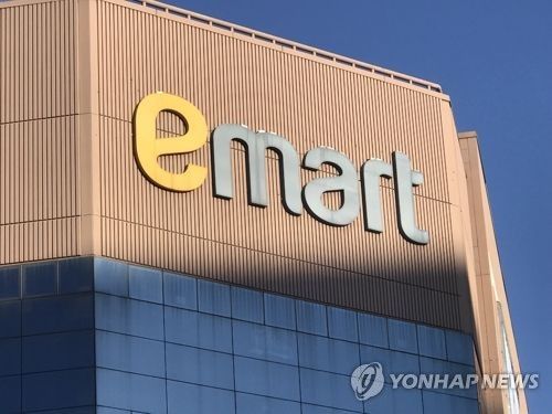 [승자 없는 골목 전쟁①]문 닫는 대형마트…외국계 기업만 문어발 확장